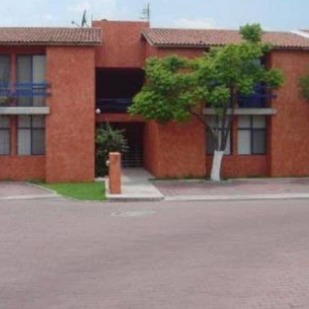 Amplia Suite Alberca Av Bernardo Quintana 12D Mendiola Extérieur photo